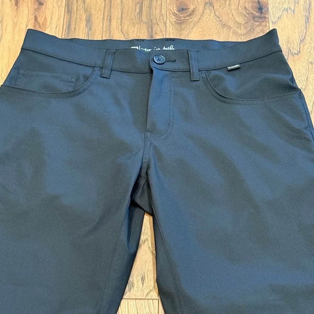 TravisMathew Open To Buy Black Performance Golf Pants Mens 30/32
